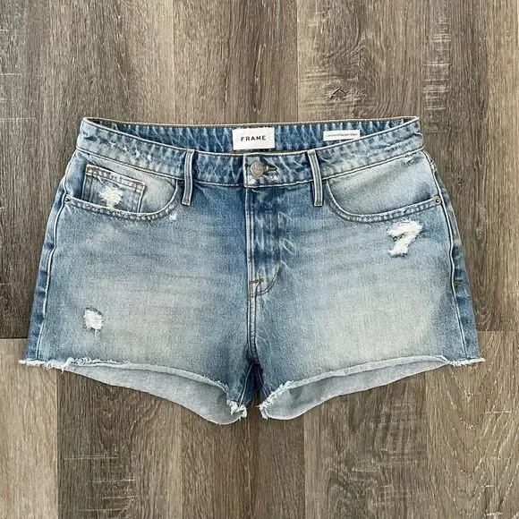 Frame Le Grand Garcon Jean Short in Clash - Size: 28